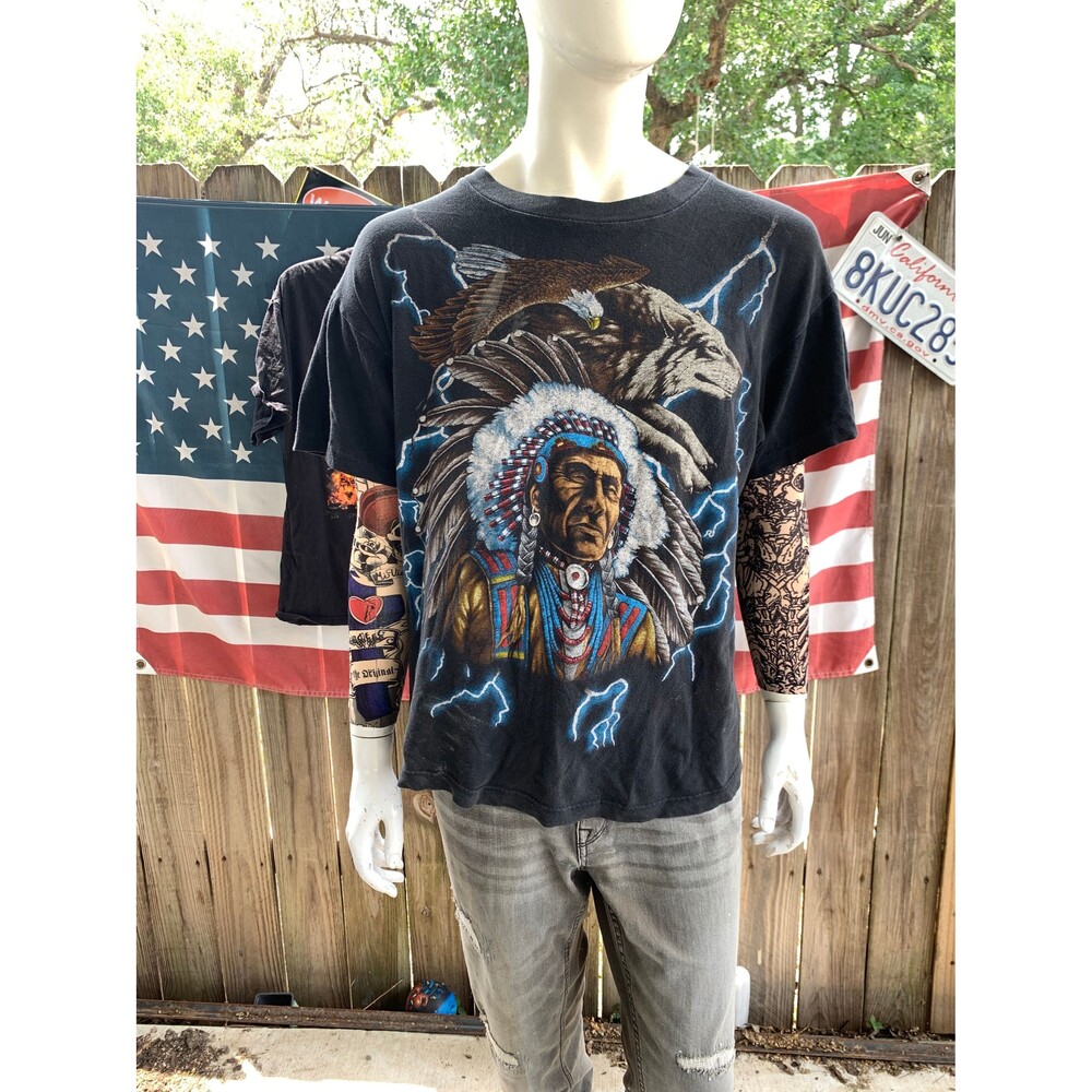Vintage 90s USA Thunder Native American Wolf Eagle Lightning Aop T-shirt Size XL